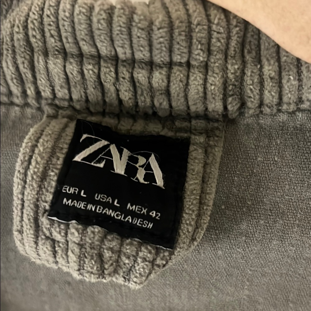 Zara Gray Ribbed Jacket - Picture 2 of 4